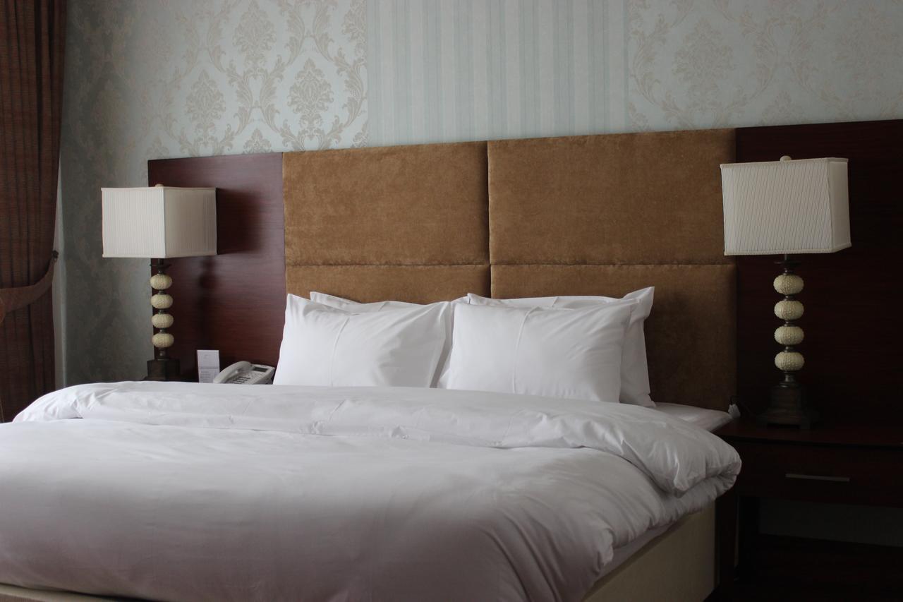 ชาเลต์อิสลามาบัด Bed & Breakfast ภายนอก รูปภาพ